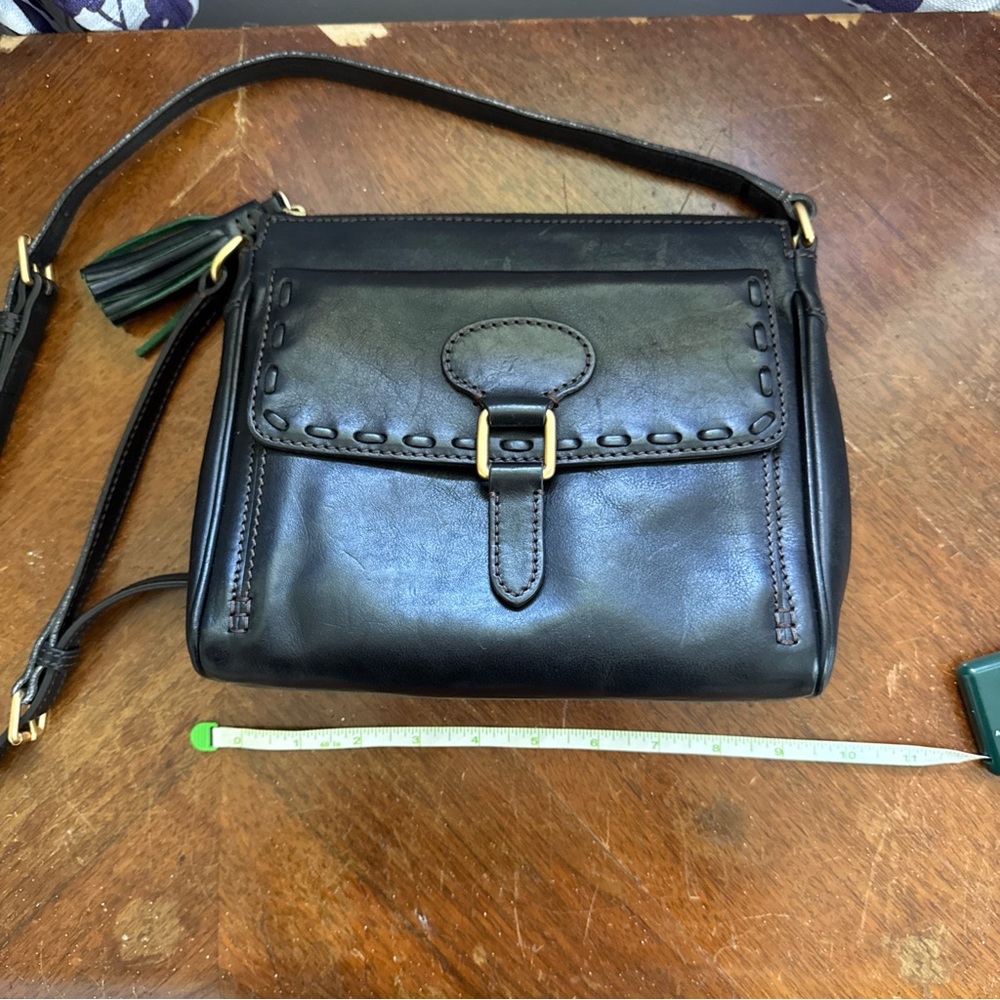 Vintage Dooney and Bourke  Florentine Leather Crossbody Bag